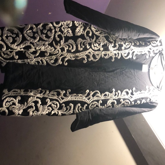 Dress - Picture 1 of 3